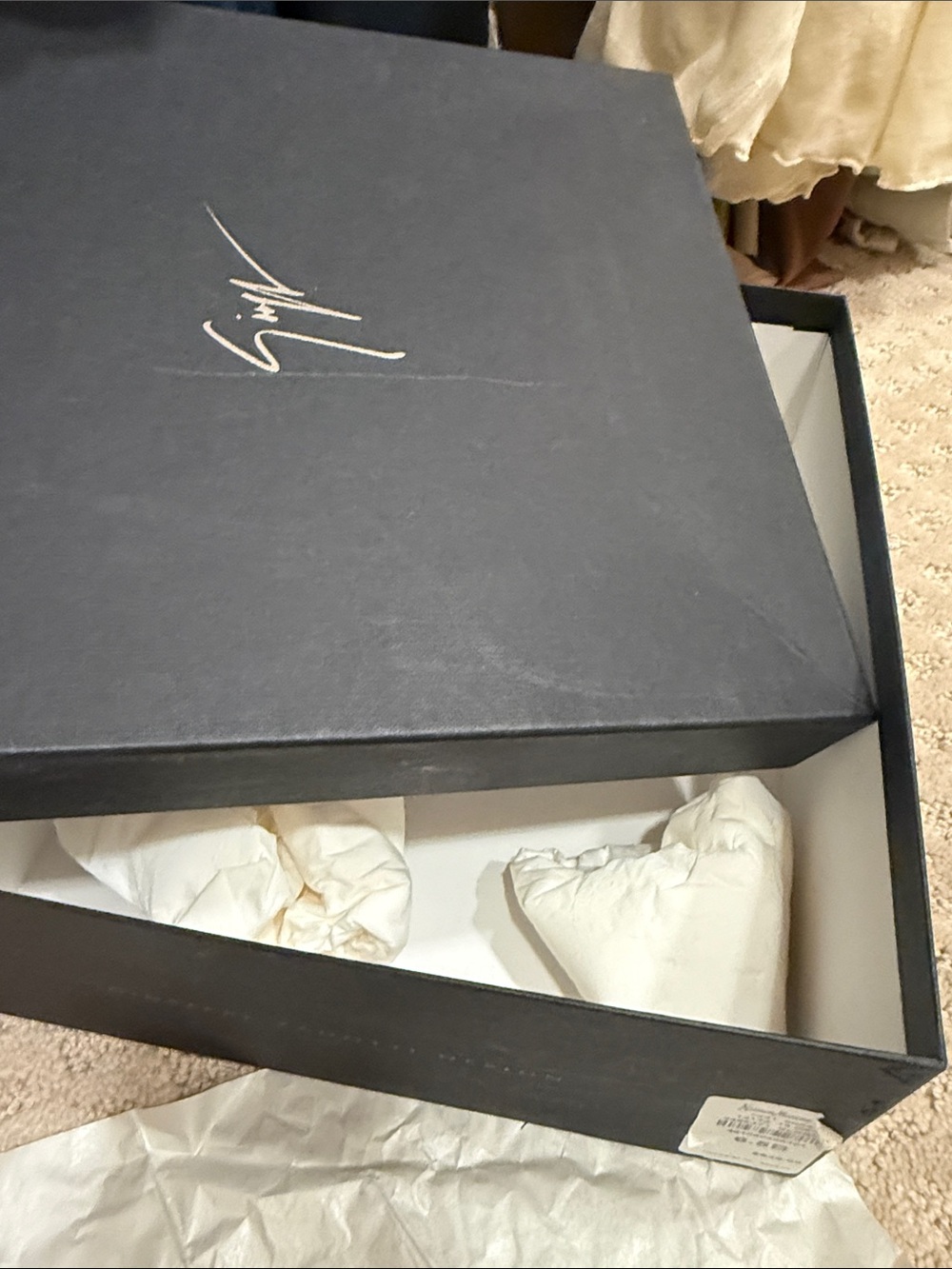 Giuseppe Zanotti with original box